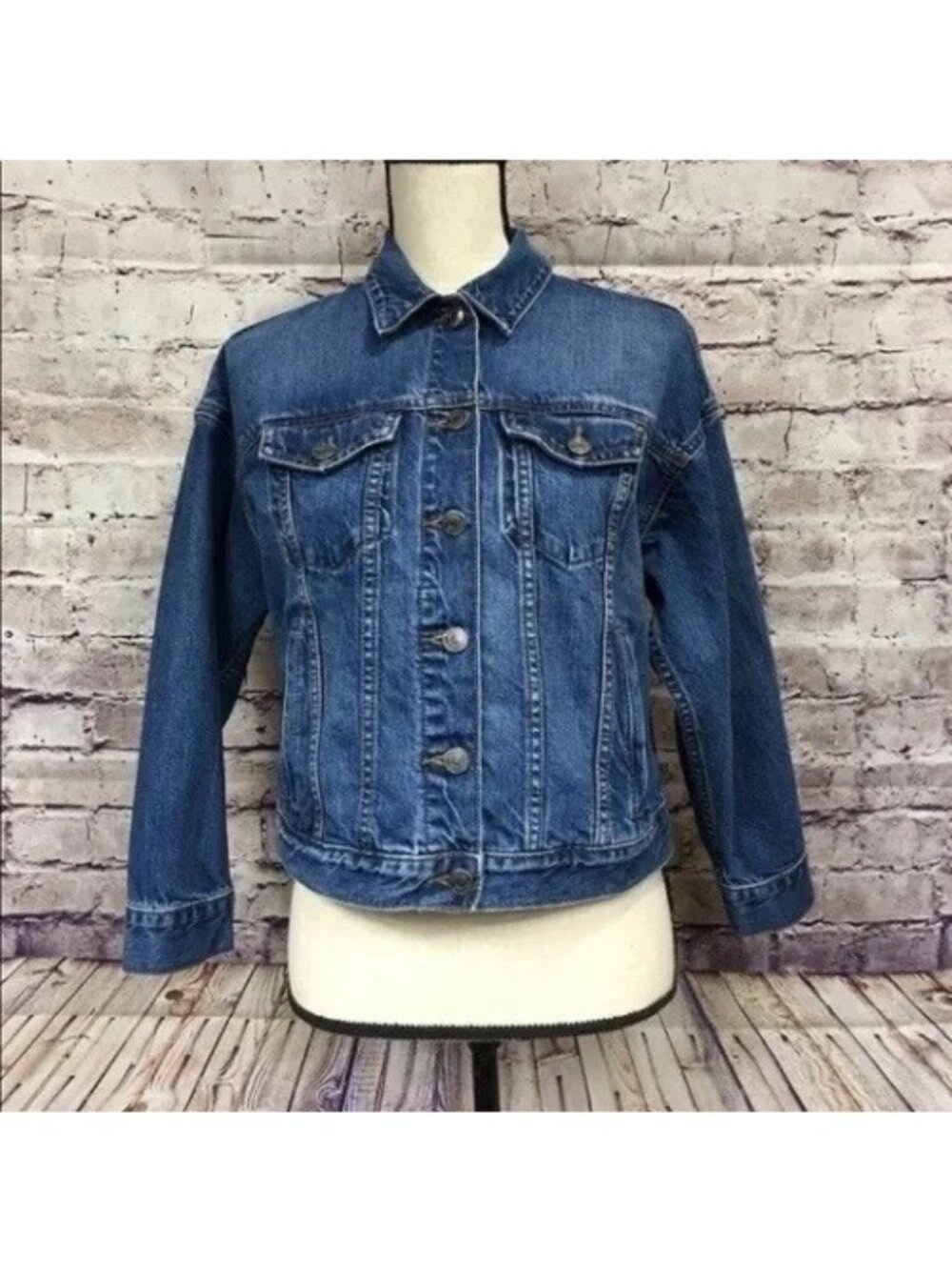 Banana Republic Button Medium Wash Jean Jacket